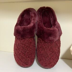 Cozy Burgundy Women's Slippers